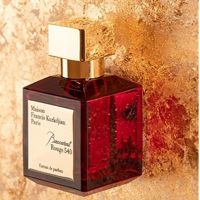 تفاوت و مشخصات و تشخیص اصل از تقلبی عطر ادکلن باکارات رژ قرمز 540 (Baccarat Rouge 540)