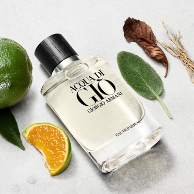 بررسی رایحه و بوی عطر ادکلن جورجیو آرمانی آکوا دی جیو مردانه (Giorgio Armani Acqua di Gio)