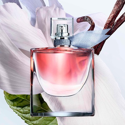 پخش بوی عطر و ادکلن لانکوم لا ویه است بله (Lancome La Vie Est Belle)