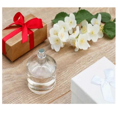 هدیه دادن عطر و ادکلن : ایده‌های خلاقانه و شیک برای بسته‌بندی و ارائه هدیه