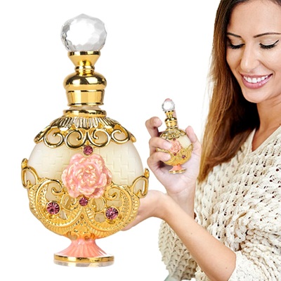 پرفروش‌ترین عطر و ادکلن های عربی زنانه 2025: انتخاب‌هایی با رایحه‌ای جذاب و ماندگار