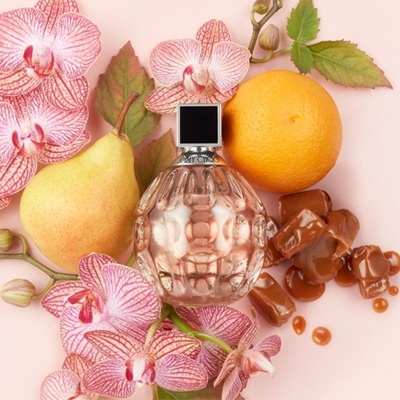 عطر زنانه با بوی میوه