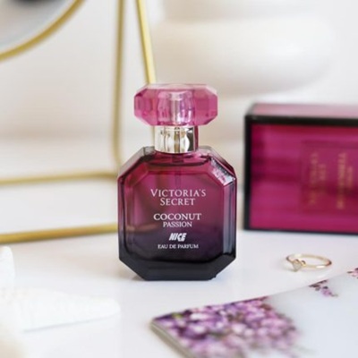خرید عطر زنانه گرم